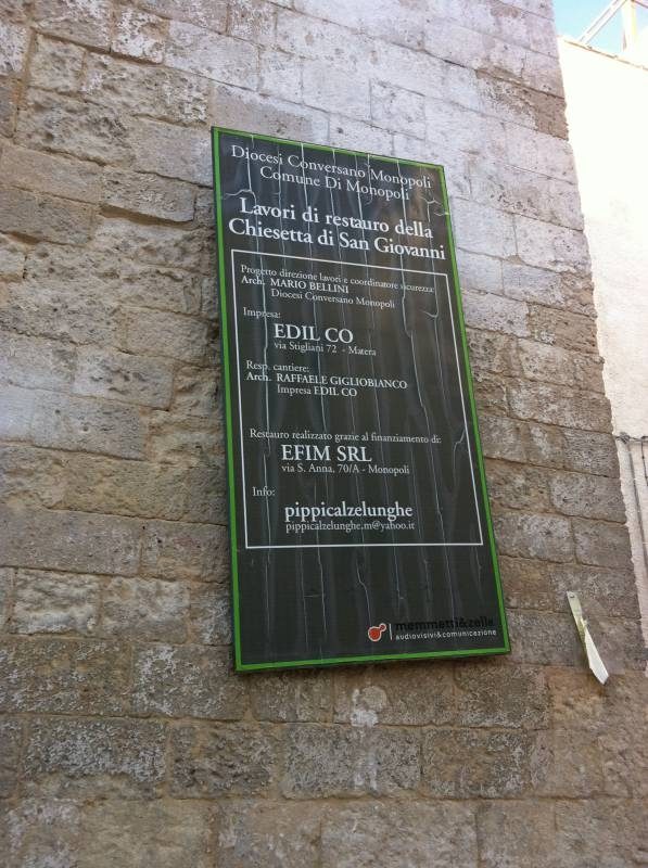 locandina restauro chiesa.JPG